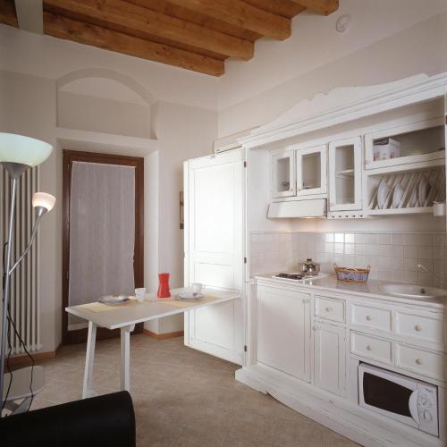 Apartamento grande de 1 dormitorio - Edificio separado del hotel Mastino. Foto 3