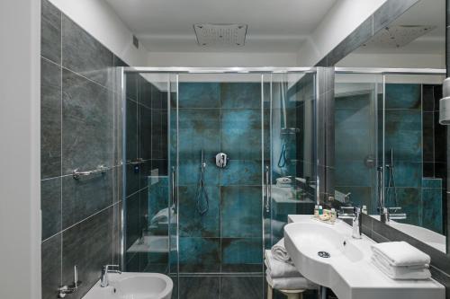 Habitación Doble Deluxe del hotel Mastino. Foto 10
