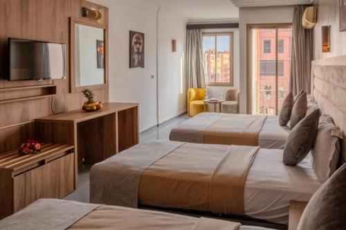 Habitación Triple del hotel Imperial Holiday and Spa. Foto 1