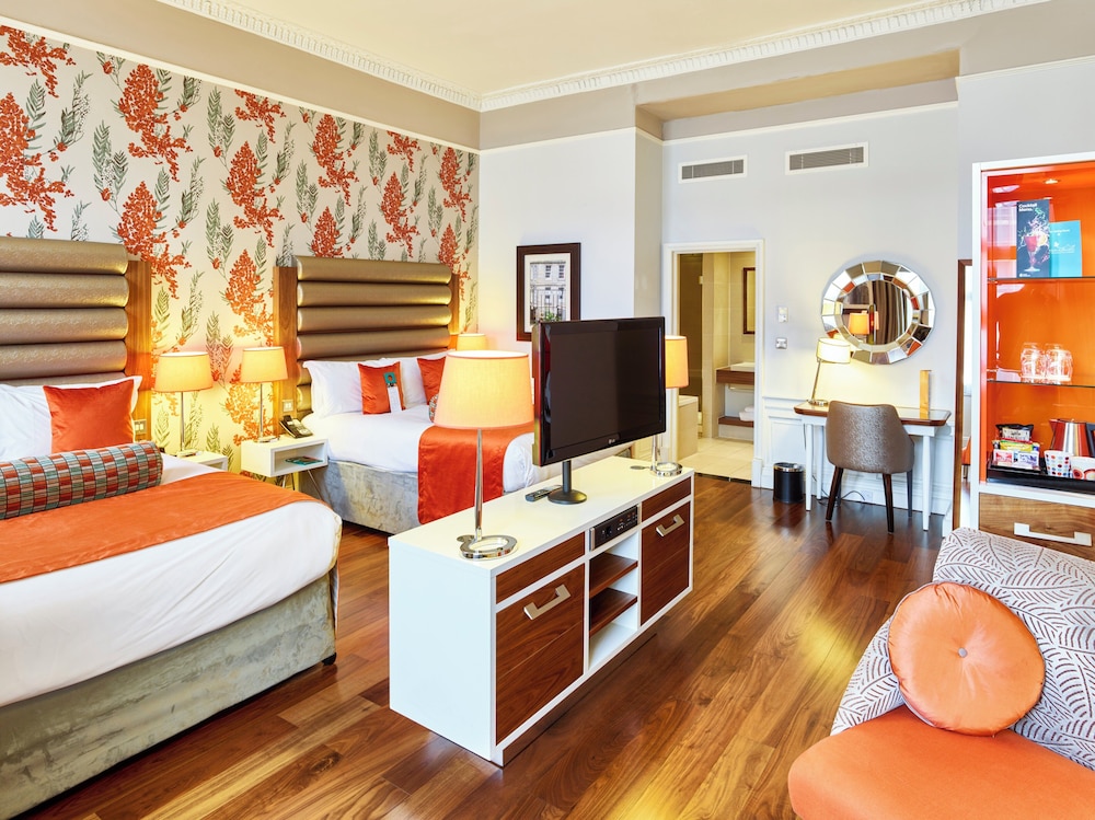 Habitación estándar, varias camas del hotel Indigo Edinburgh, An Ihg. Foto 7