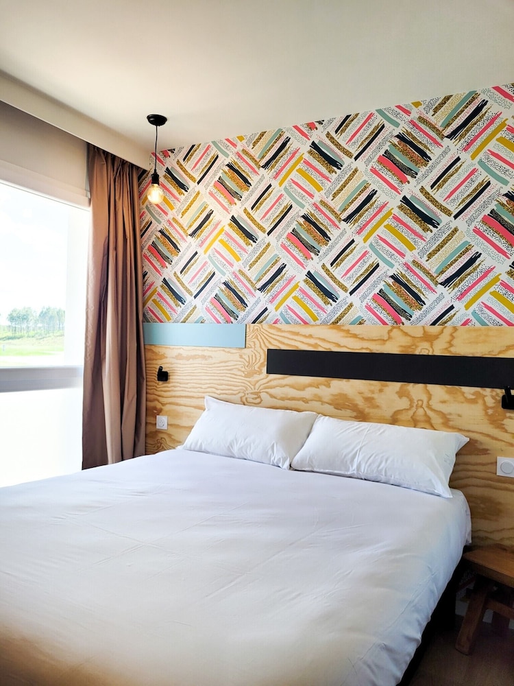 Habitación Pop con cama doble o 2 individuales del hotel greet hotel Castets Coeur des Landes. Foto 2