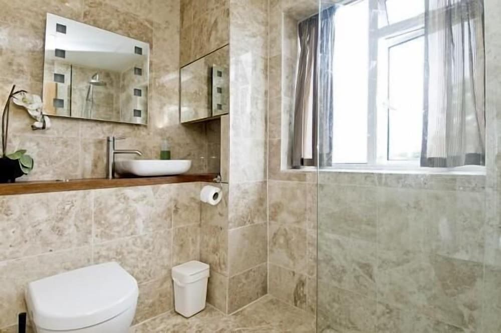 Apartamento clásico, varias camas, no fumadores, cocina del hotel Kensington Olympia Apartments. Foto 5