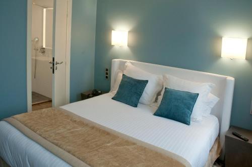 Habitación Doble Superior con bañera del hotel Grand Hotel Malher