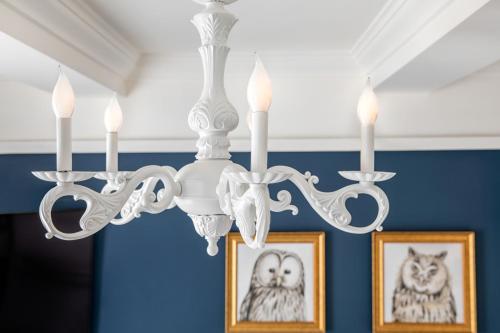 Habitación con cama grande - Adaptada para personas con discapacidad auditiva - No fumadores del hotel voco The Franklin New York. Foto 3