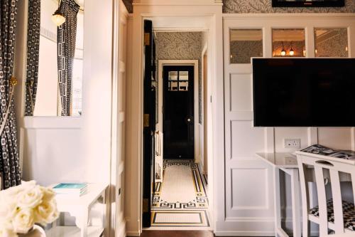 Habitación Doble Grande del hotel At Sloane. Foto 9