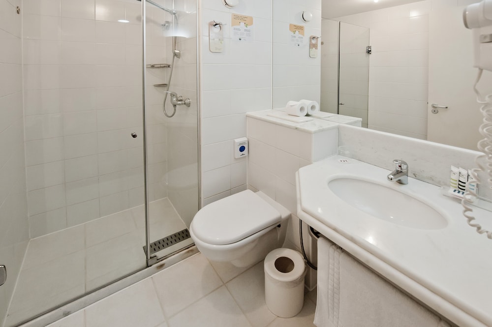 Estándar, Cama Doble del hotel Mercure Guarulhos Aeroporto. Foto 11