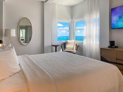 Habitación Signature con vistas al océano - 1 cama extragrande del hotel Marseilles. Foto 5