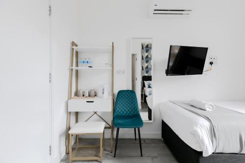 Habitación Triple Estándar del hotel Wembar. Foto 4
