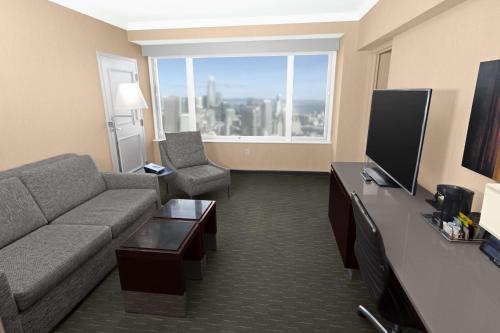 One - Bedroom Corner Suite with Two Queen Beds - Tower 1 del hotel Hilton San Francisco Union Square