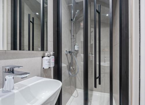 Habitación Doble compacta del hotel St Pancras Inn. Foto 3