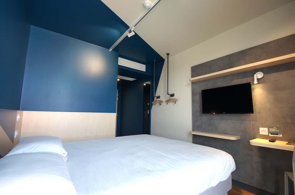 Habitación estándar, 1 cama doble del hotel Ibis Budget Loudéac Vélodrome (Ouverture Juillet 2023). Foto 1