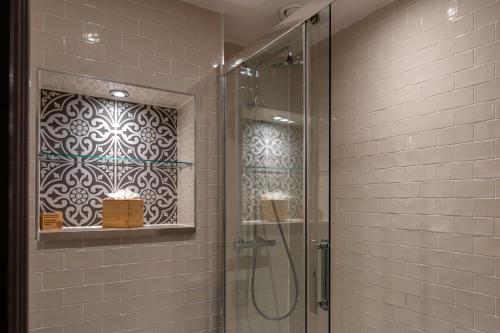 Habitación Doble Deluxe Superior - 1 o 2 camas del hotel The Chamberlain. Foto 3