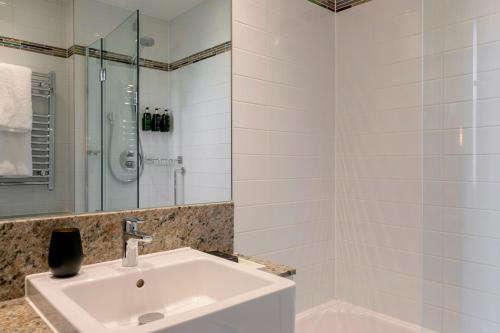 Habitación Individual Clásica del hotel Melia London Kensington a Melia Collection. Foto 20