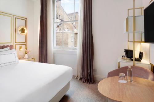 Habitación Individual Clásica del hotel Melia London Kensington a Melia Collection. Foto 23