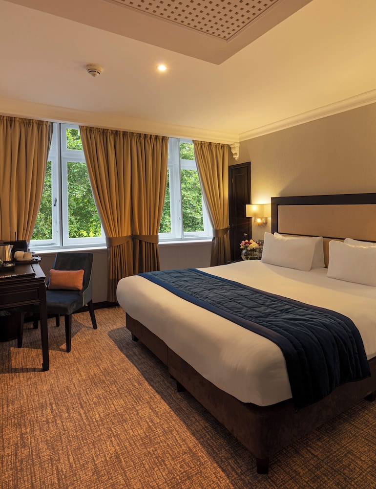 Habitación Superior con cama Queen del hotel Wellington By Blue Orchid. Foto 7