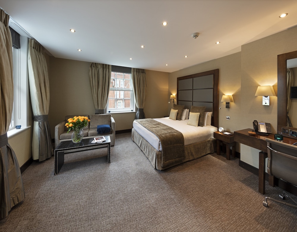 Habitación Deluxe con cama King del hotel Wellington By Blue Orchid. Foto 5