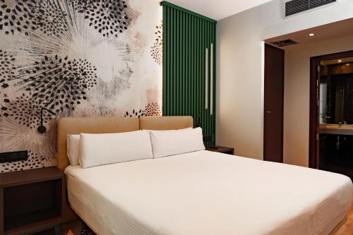 Premium con salón del hotel Princesa De Eboli. Foto 2