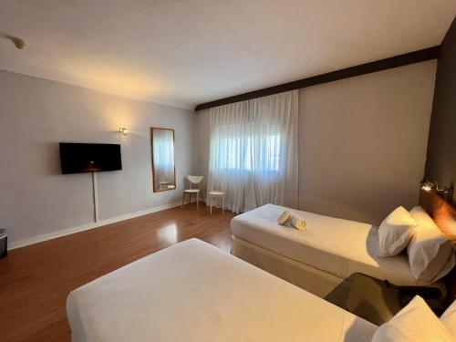 Habitación Doble - 2 camas del hotel AP Madrid Airport. Foto 3