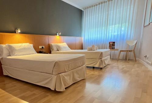 Habitación Doble - 2 camas del hotel AP Madrid Airport. Foto 6