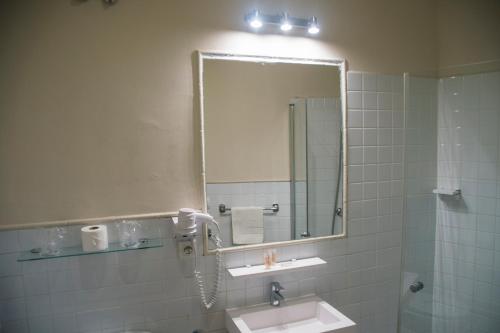 Habitación Doble Económica - 1 o 2 camas del hotel Callejón Del Agua. Foto 12