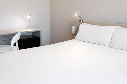 Habitación Doble del hotel B&B Madrid Fuenlabrada