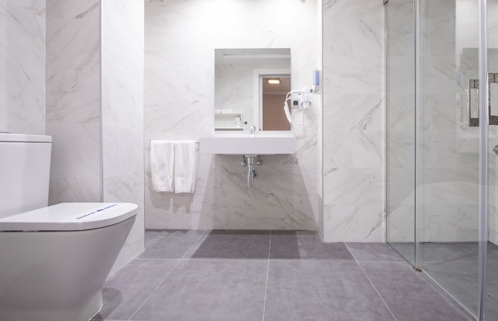 Habitación individual del hotel Bs Príncipe Felipe. Foto 2