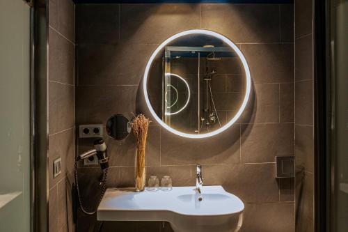 Habitación Estándar del hotel Indigo Barcelona Plaza Espana, an IHG. Foto 3