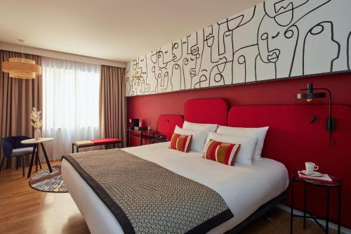 Habitación Premium del hotel Indigo Barcelona Plaza Espana, an IHG. Foto 8