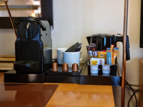 Habitación Deluxe con cama extragrande del hotel Royal Saint Michel. Foto 7