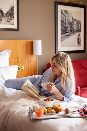 Habitación Triple del hotel Royal Saint Michel. Foto 3