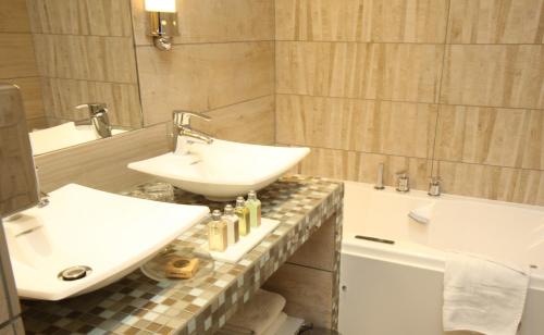 Habitación Doble Deluxe - 1 o 2 camas del hotel Relais St. Jacques