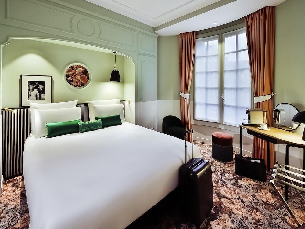 Privilege, Habitación, 1 cama doble del hotel Mercure Paris Gare De Lyon Opéra Bastille. Foto 1