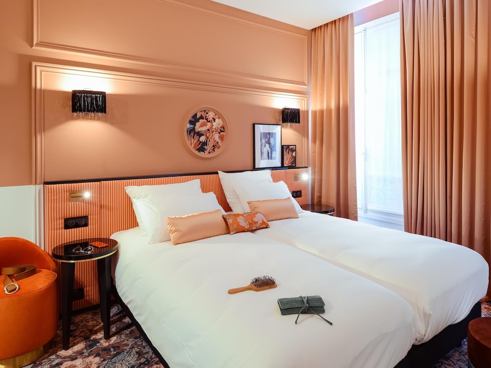Habitación estándar, 2 camas individuales del hotel Mercure Paris Gare De Lyon Opéra Bastille. Foto 3