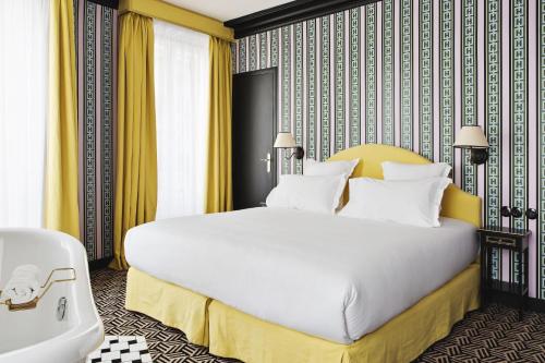 Suite Superior del hotel Les Deux Gares. Foto 1