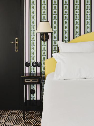 Suite Superior del hotel Les Deux Gares. Foto 7