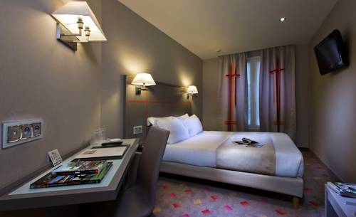 Habitación Doble con bañera del hotel Alizé Grenelle Tour Eiffel