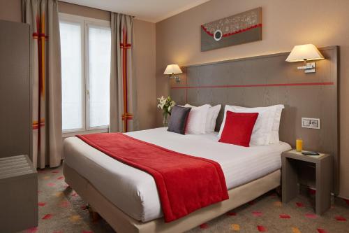 Habitación Doble con cama extragrande (1,90 x 1,80) del hotel Alizé Grenelle Tour Eiffel
