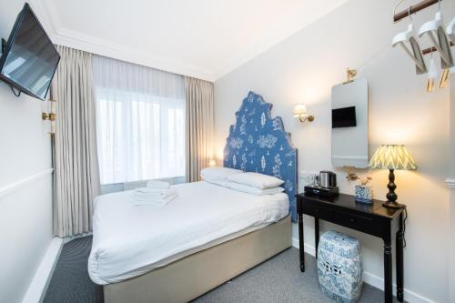 Americana Double Room del hotel Americana. Foto 4