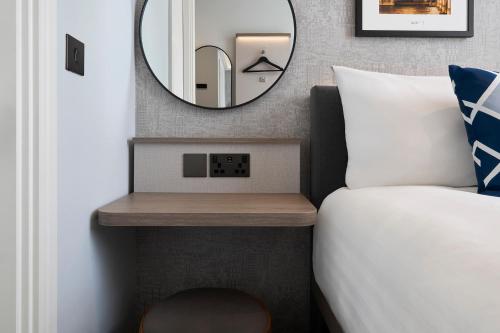 Standard Efficient Double Room del hotel Comfort Inn London - Westminster. Foto 6