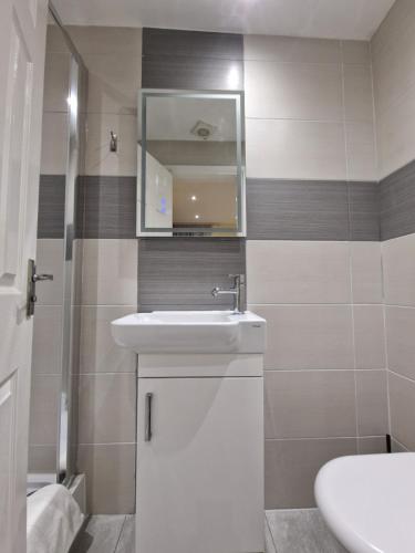 Habitación Doble - 2 camas del hotel 65 & Annexes. Foto 4