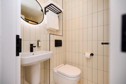 Habitación Doble del hotel The Edwin London. Foto 5