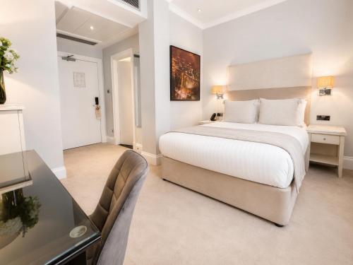 Habitación Doble Estándar del hotel London Bridge. Foto 3