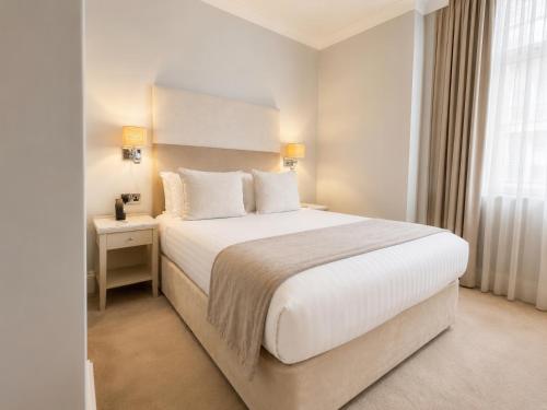 Habitación Doble Estándar del hotel London Bridge. Foto 4