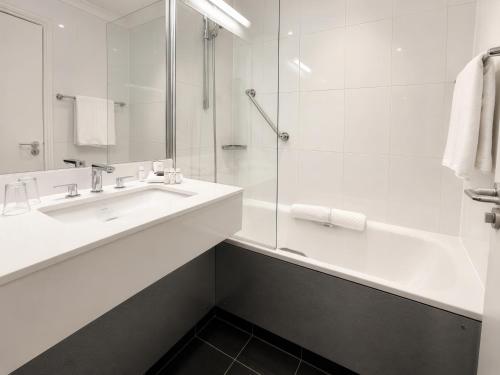 Habitación Doble Estándar del hotel London Bridge. Foto 5