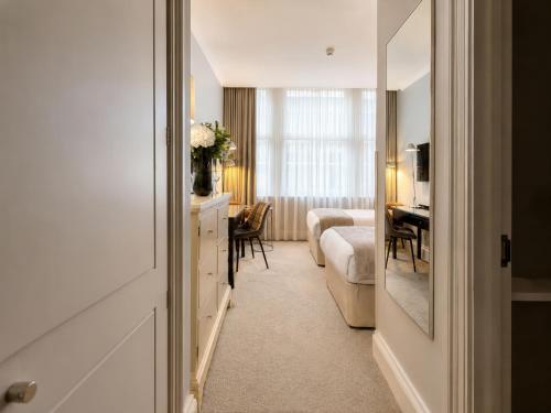 Habitación Doble Estándar - 2 camas del hotel London Bridge. Foto 3