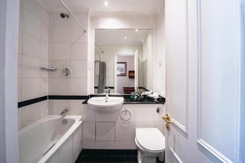 Habitación cuádruple del hotel Grange Clarendon. Foto 4