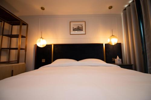 Suite Executive del hotel Three Falcons. Foto 7