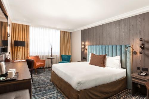 Habitación Superior con cama extragrande del hotel Courthouse Hotel London. Foto 4