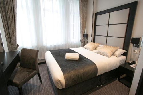 Habitación Doble del hotel Great St Helen. Foto 2