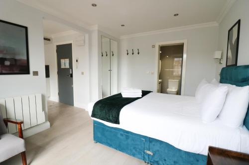 Estudio del hotel High Street Kensington by Viridian Apartments. Foto 10